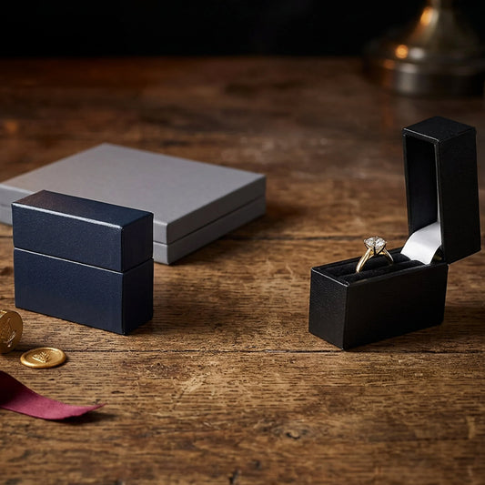 Panama Postal | Ultra-Slim Ring Case with Classic Leatherette Finish (Pack of 10)