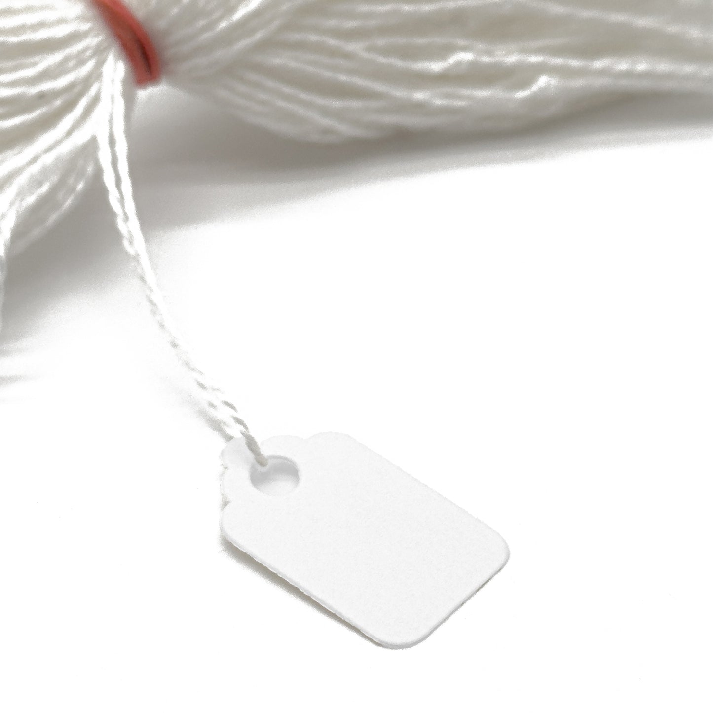 Strung Tags | Durable White Ticket Cards | Jewellers' Essentials (Pack of 200)