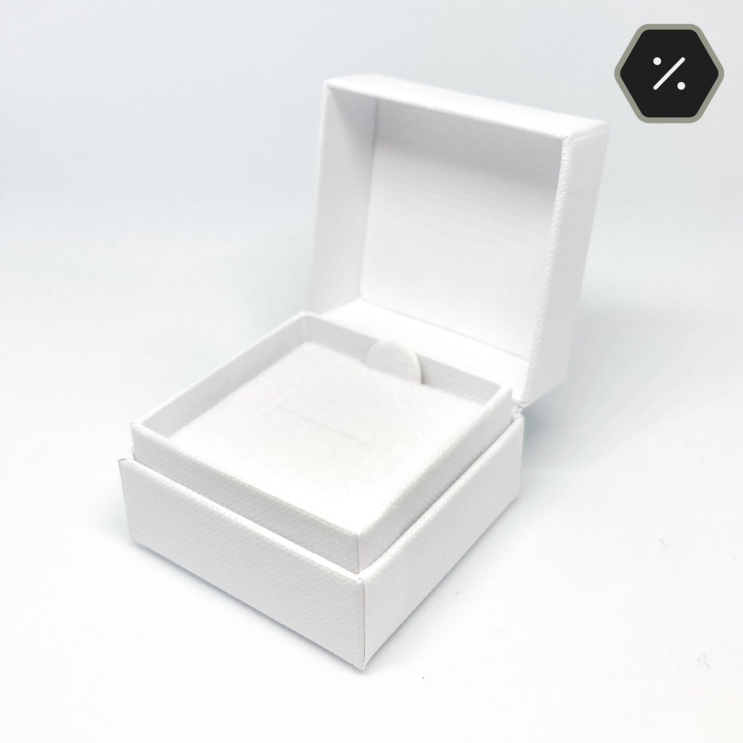 Worcester Hinged Ring Box, White (Pack of 10)