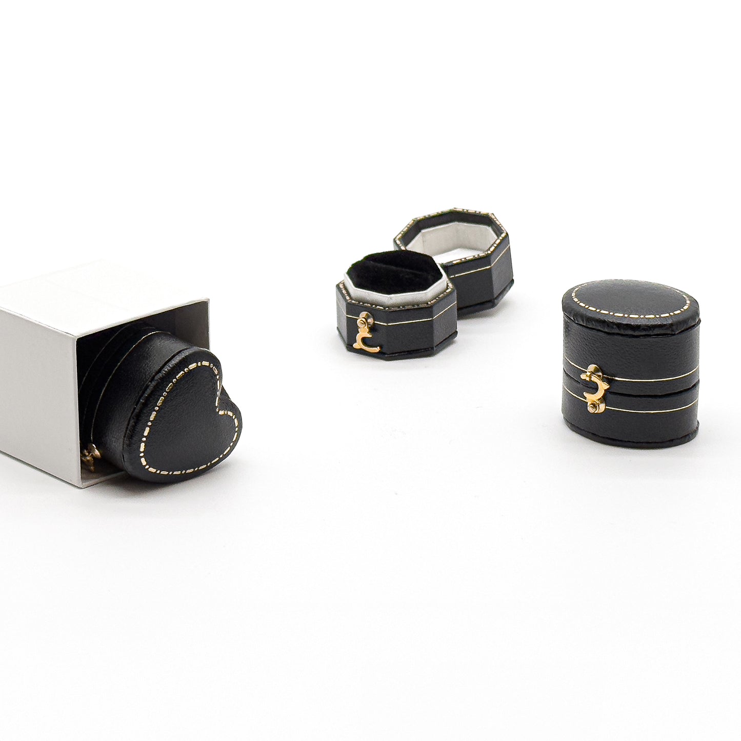 Venice | Classic Oval-Shaped Ring Case with Gold Clasp (Pack of 6)