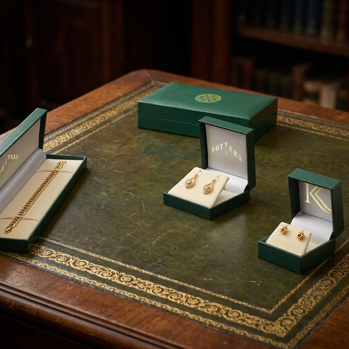 Vintage Green / Cream Leatherette Cases for Traditional Jewellery | 15% Marham Classic Range