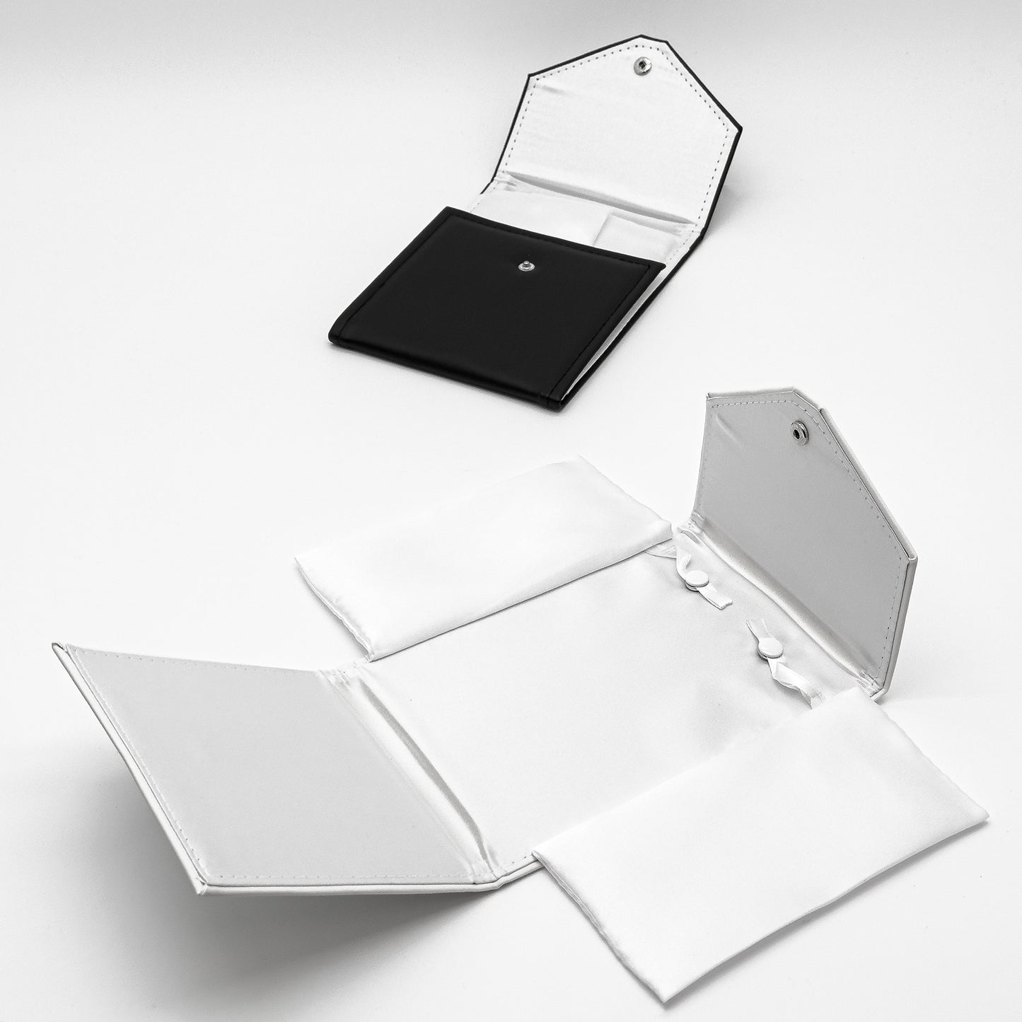 Pearl Folder | Luxury Leatherette Folders for Pearls (Pack of 6)