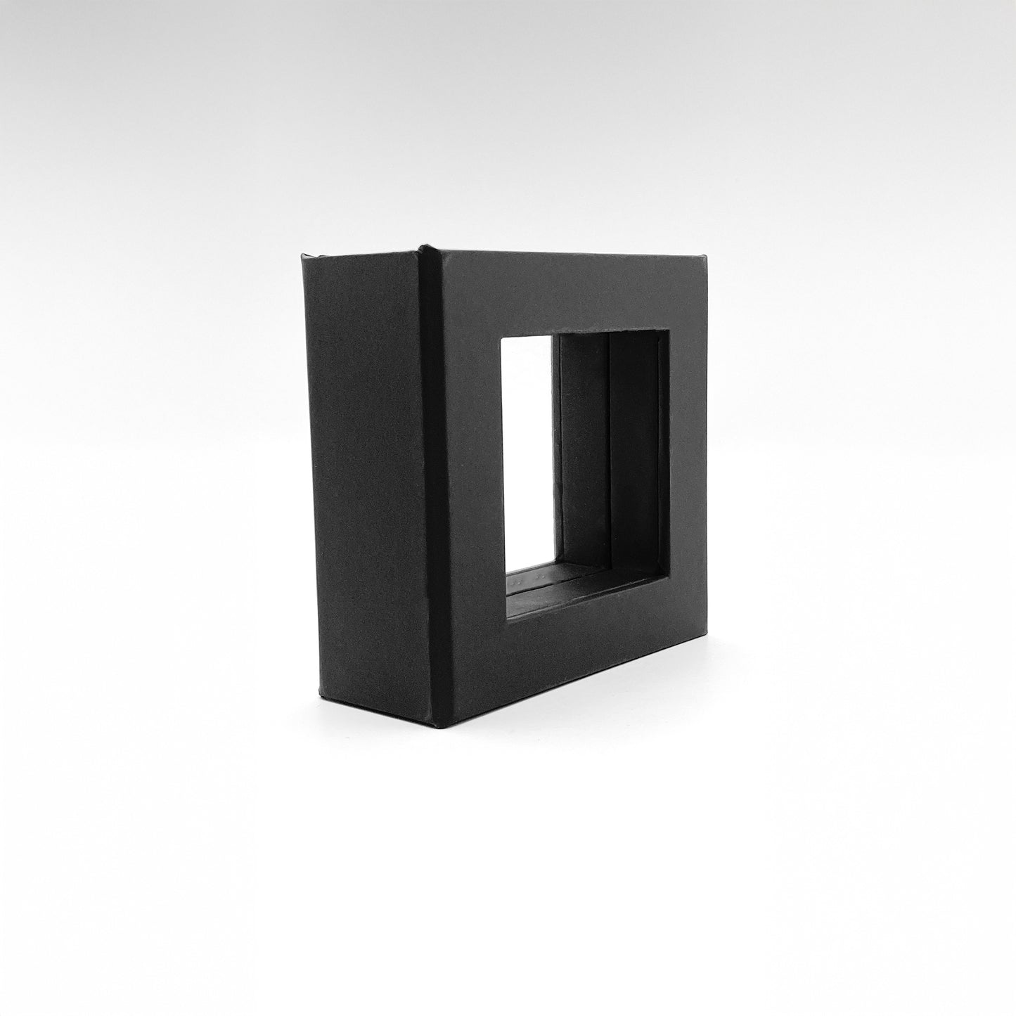 Cairo Floating Frame Universal Case, Small 80x82mm