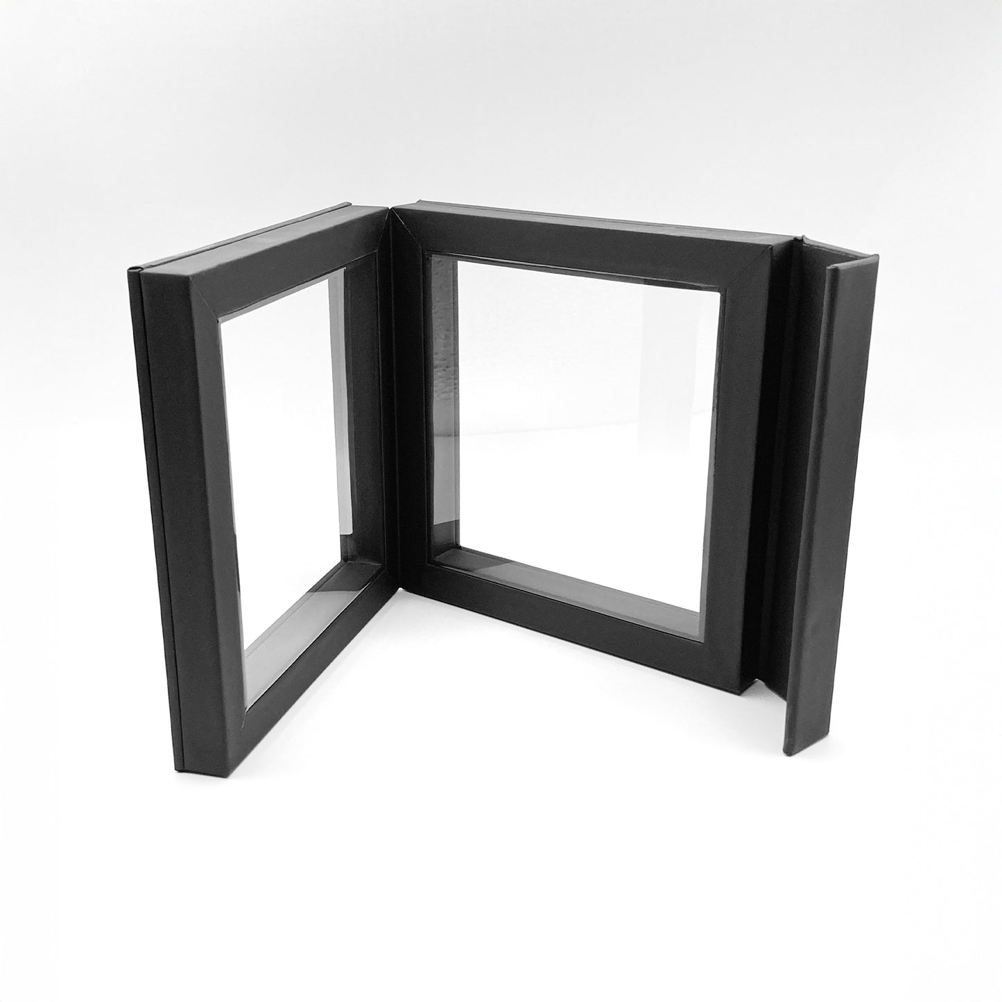 Cairo Floating Frame Universal Case, Large 130x133mm