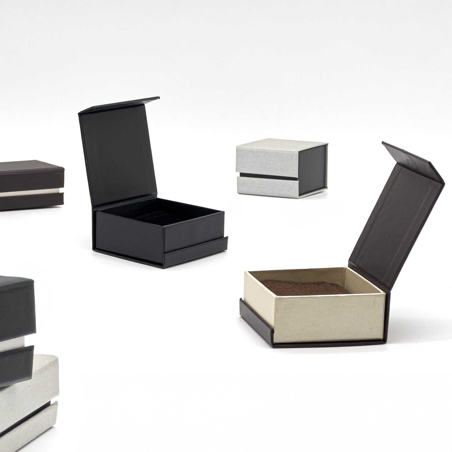 Versailles | Timeless Eco Hinged Ring Box (Pack of 30)